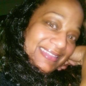 Meet your Posher, Laniece